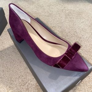 NEW Ann Taylor Heels 9 Purple